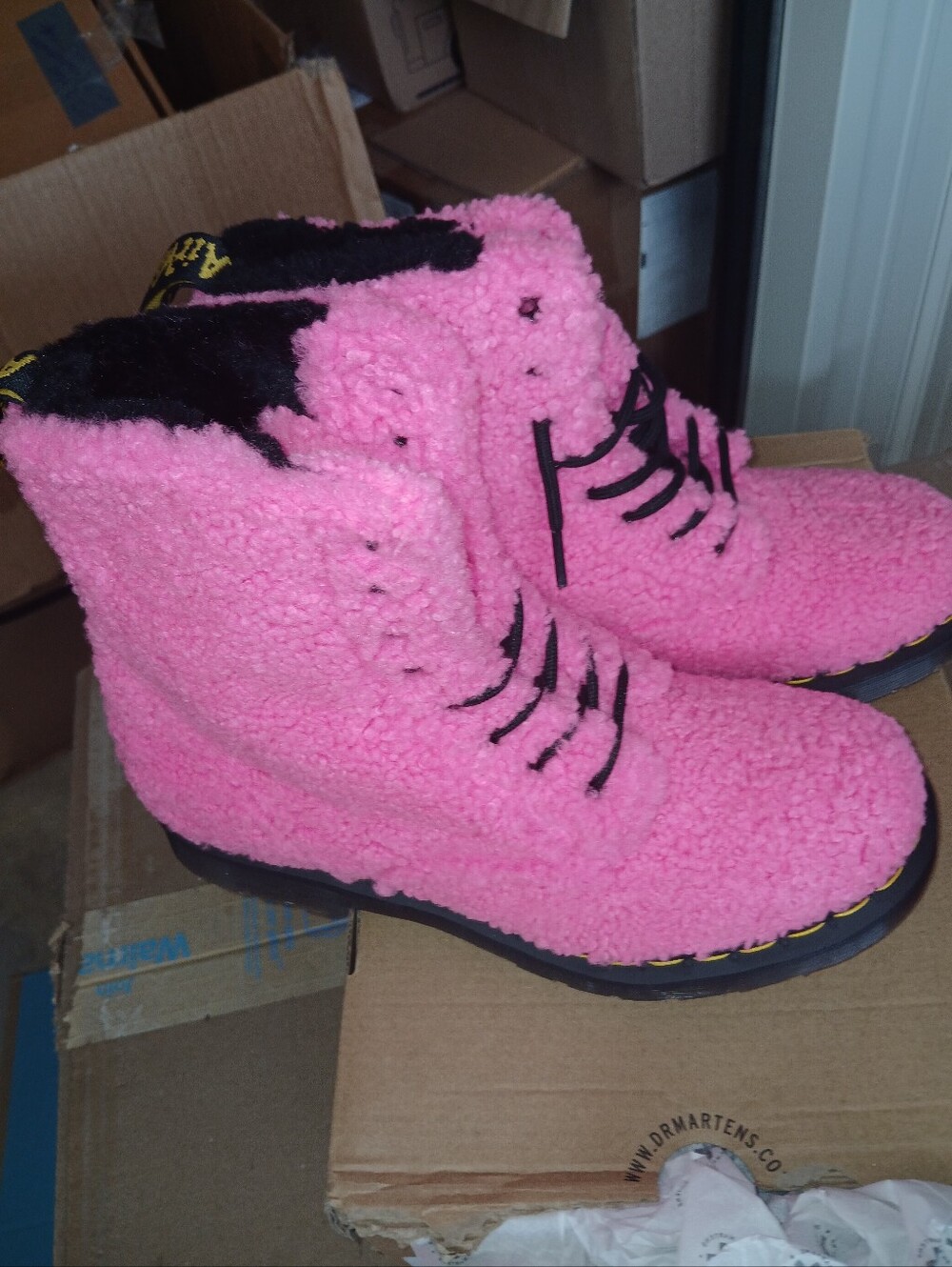 Dr. Martens PINK SHERPA Pascal faux Shearling boots - Picture 6 of 9